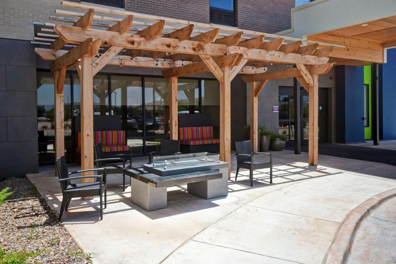 Home2 Suites By Hilton Oklahoma City Airport Exterior foto